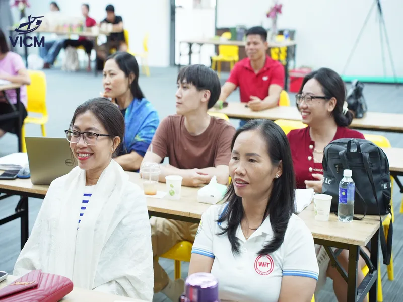 Chương trình Marketing dành cho CEO tại VICM kết nối kiến thức thực tiễn với không gian học tập, nghỉ ngơi và phát triển toàn diện. Chương trình Marketing dành cho CEO tại VICM kết nối kiến thức thực tiễn với không gian học tập, nghỉ ngơi và phát triển toàn diện.